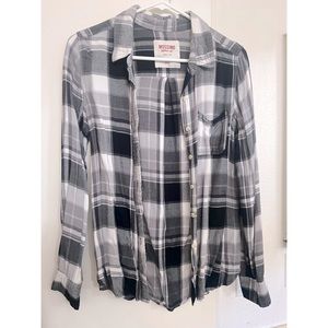 Plaid womens button up